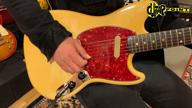 1965 Fender Musicmaster II Olympic White | GuitarPoint Vintage Guitars смотреть онлайн