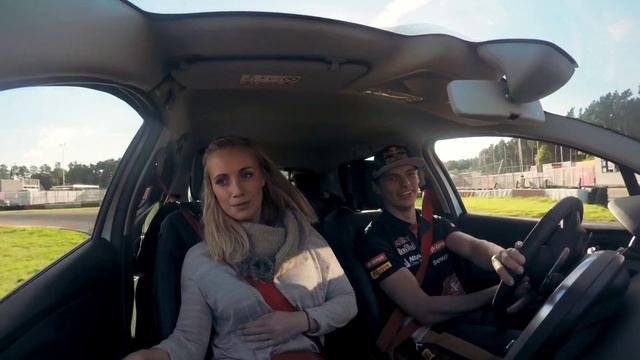 Exact - Max Verstappen #AskMax33 Ep 2 смотреть онлайн
