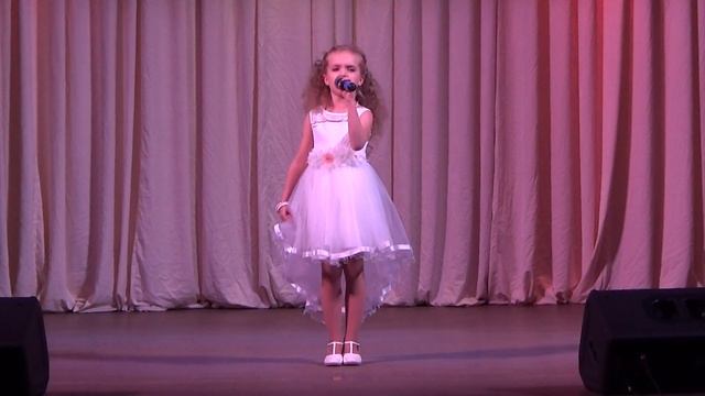 Бабуся пташечка (Ніхто про те не знає, як я її люблю...) - Валерія Клочко смотреть онлайн
