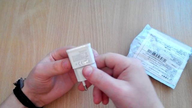 Адаптер питания для смартфона смотреть онлайн