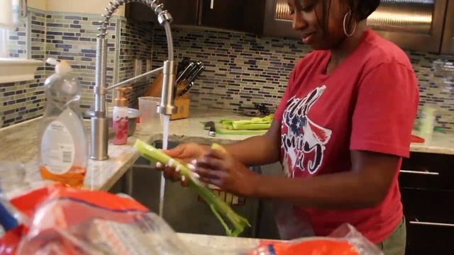 Testing the Jack Lalanne Power Juicer | Best Centrifugal Juicer Test | 10 Fruit Test | Pop-Up Prep смотреть онлайн