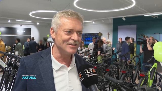 Torjäger-Testimonial: Toni Polster fährt E-Bike смотреть онлайн