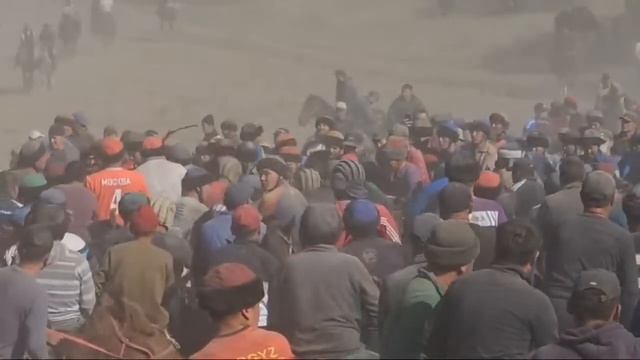 Жалал Абадтагы бүгүнкү улак . смотреть онлайн