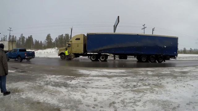 Карельская транспортная прокуратура осуществляет противодействие незаконному обороту древесины смотреть онлайн