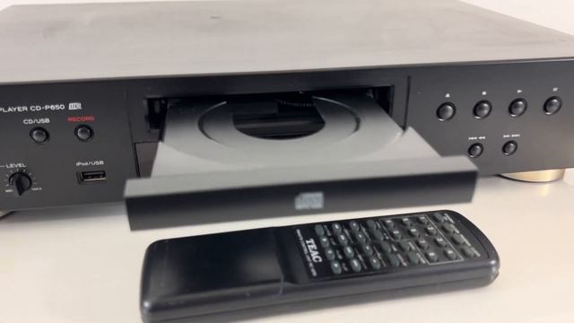 TEAC CD-P650 Home Audio CD Compact Disc Player USB Recorder MP3 w/ Remote смотреть онлайн