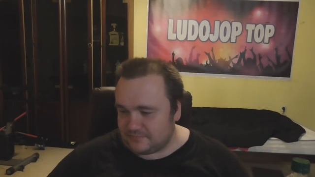 ОБЖОР НА КУРИЦУ ГРИЛЬ С САЛАТОМ смотреть онлайн