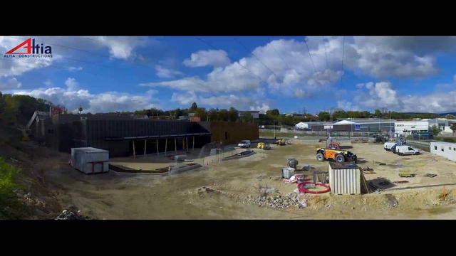 Livraison imminente du centre de loisirs 1055 de 7000 m2 à Besançon смотреть онлайн