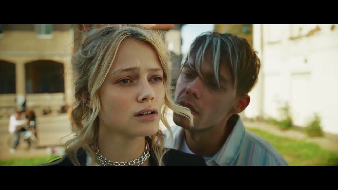 Самая большая луна - Трейлер (2024) смотреть онлайн