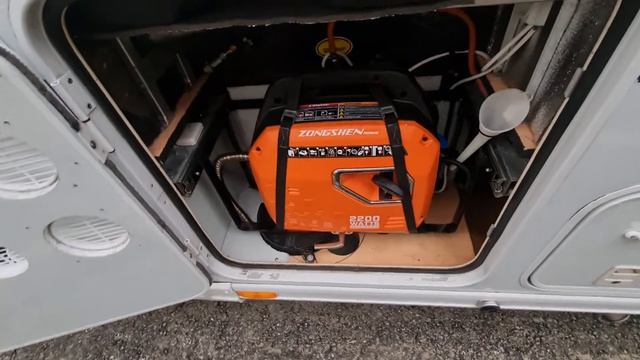 Бензиновый генератор Zongshen BQH 2200E с электростартером в автодом смотреть онлайн