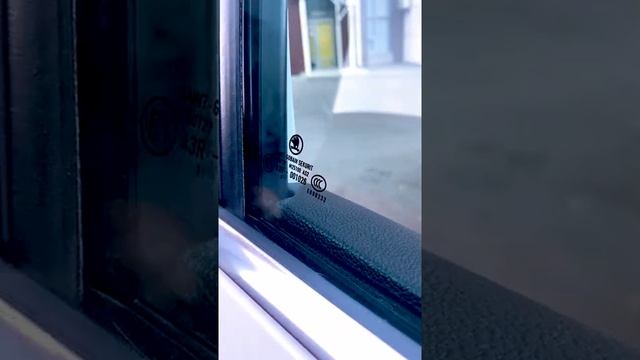 Разбираемся в автомобильных стеклах! Как определить дату выпуска стекла, страну производителя и др. смотреть онлайн
