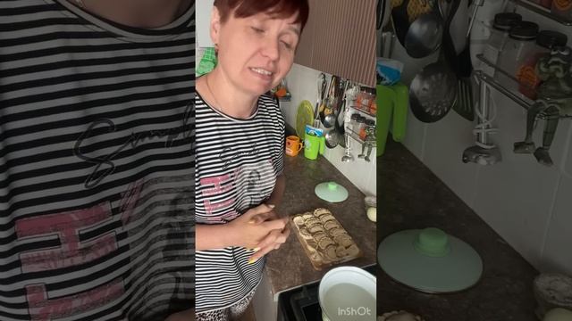 Вареники с ягодой варим и стройнеем❤️||как я их готовила ссылка внизу⬇️⬇️⬇️ смотреть онлайн
