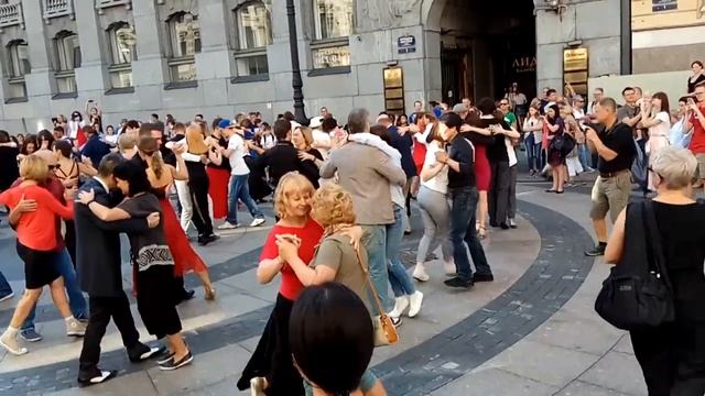 #за танго!) Флешмоб смотреть онлайн