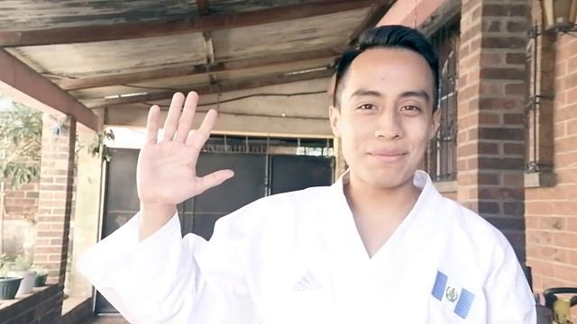 ?Cómo APRENDER KARATE para NIÑOS PRINCIPIANTES en Casa PASO a Paso // clase de karate para niños de смотреть онлайн