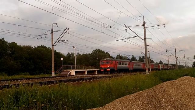 Электропоезд Тула - Царицыно на пл. Пахомово 28.06.2020 смотреть онлайн
