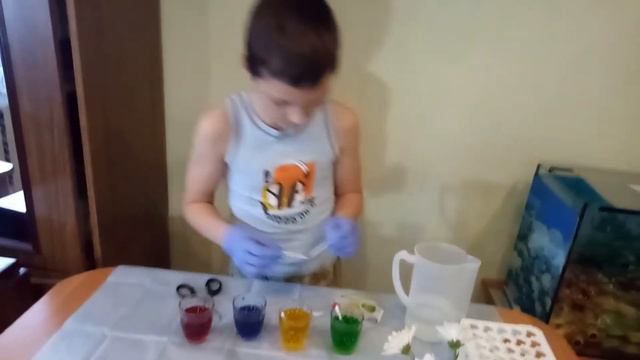 ОКРАШИВАНИЕ ЦВЕТОВ смотреть онлайн