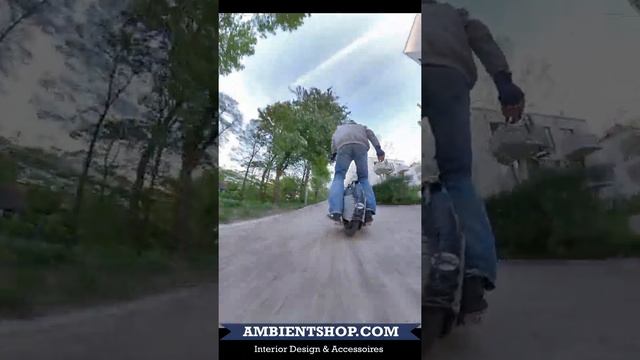 Toon Town Ride - Electric Unicycle - 4 k Video - Insta360 One X - Gotway Tesla V2 смотреть онлайн