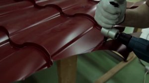 Как резать металлочерепицу