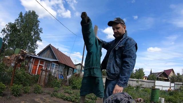 Делаем ПУГАЛО огородное за 30 минут смотреть онлайн