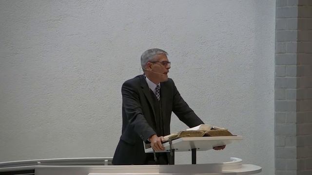 12-09-2021. ds. M.M. van Campen. Drempelmoment Joz1:1-9;16-18. смотреть онлайн