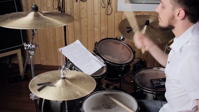 Видеошкола игры на ударных. Урок 3: Упражнения и рисунки на барабанах. Часть 1. А. А. Савчук. смотреть онлайн