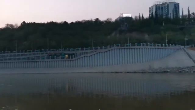 Вечерняя прогулка по реке Белая смотреть онлайн