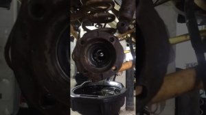 Определяем прогиб балки заднего моста , ( чулок ) на примере шеви нивы