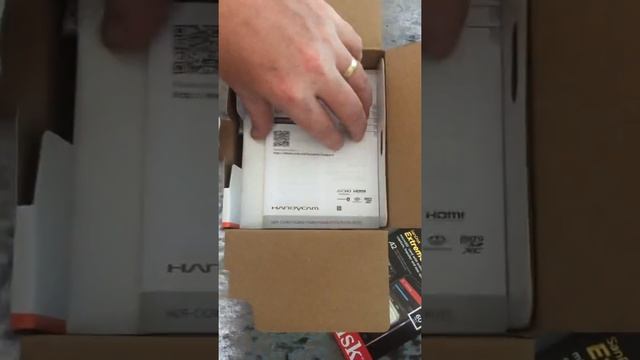 Unboxing of the sony HDR CX240E handycam смотреть онлайн