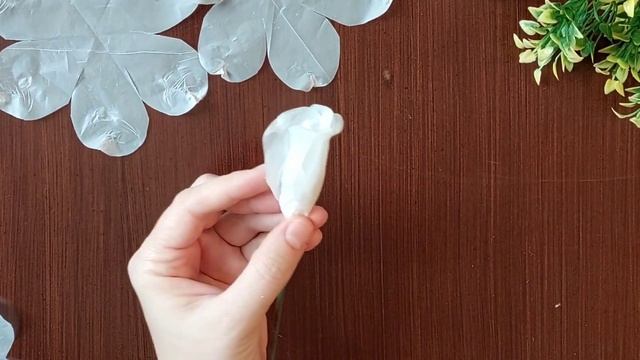 Как сделать цветы из полиэтиленового пакета