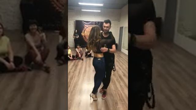 URBAN Kiz 🔥 Andrey Bessonov & Oksana Sidorskaya🤗 смотреть онлайн
