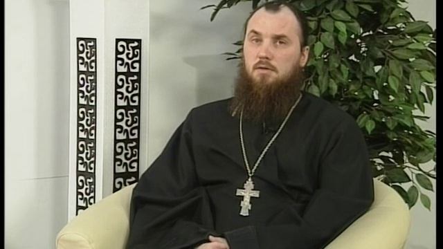 Почему священники полные?