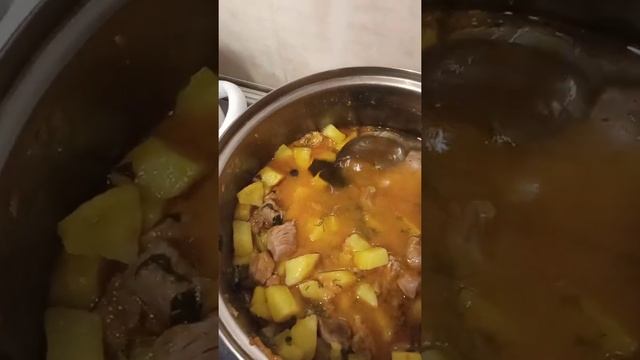 тушеная картошка с индейкой смотреть онлайн