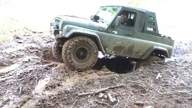 EXTREME OFF-ROAD: USA VS URSS - PROTO JEEP VS UAZ смотреть онлайн