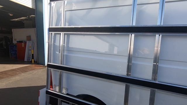 Renault Master L3H2 fitted with our top fleet Strap System Glass Rack смотреть онлайн
