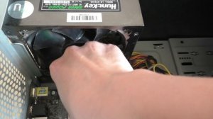 Почему не включается  монитор при запуске компьютера