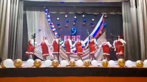 танцующие бабушки/танец к дню Победы