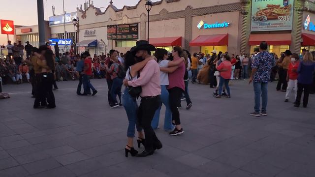 Musical Milagro No se va смотреть онлайн