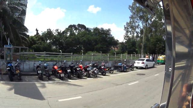 Паттайя 2019 #5 Едем на тук туке до пирса на ко Лан. смотреть онлайн