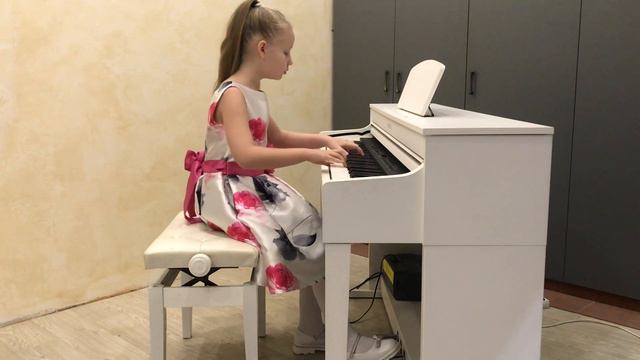 Новоселова Соня 10 лет, Ф.Шопен «Полонез» смотреть онлайн