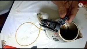 Ремонт кнопки электрочайника.     Repair of the electric kettle power button.