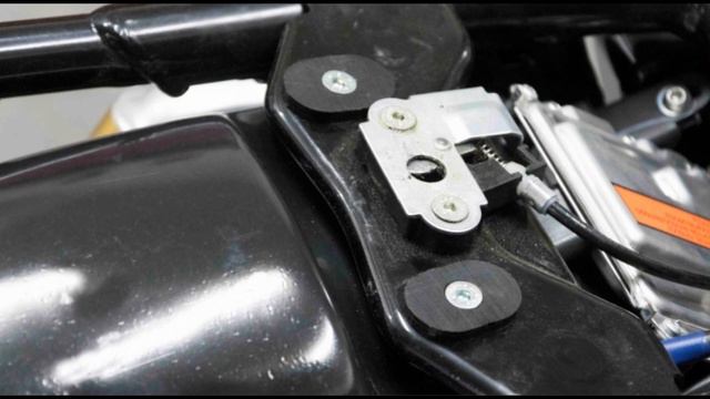 Installation Instruction for Rear Fender Royal Enfield Continental GT650 & Interceptor 650 смотреть онлайн
