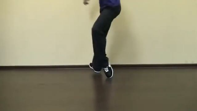 ELECTRO DANCE TUTORIAL 3 VULCAN ( footwork ).avi смотреть онлайн
