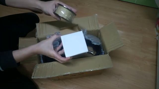 HITBOX HBM 1200. Распаковка посылки.