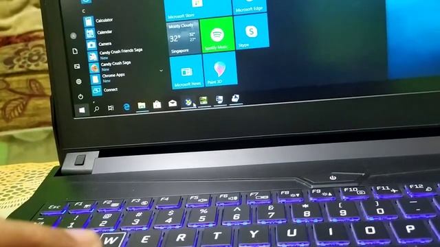 LAPTOP AFTERSHOCK MX15 CORE I7-7700HQ смотреть онлайн