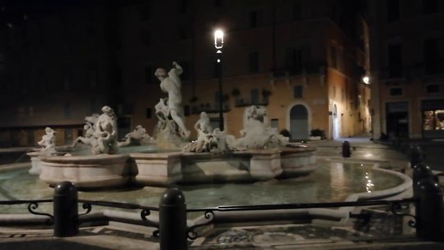 Piazza Navona. Fontana di Nettuno. Roma / Площадь Навона. Фонтан Нептуна. Рим. смотреть онлайн