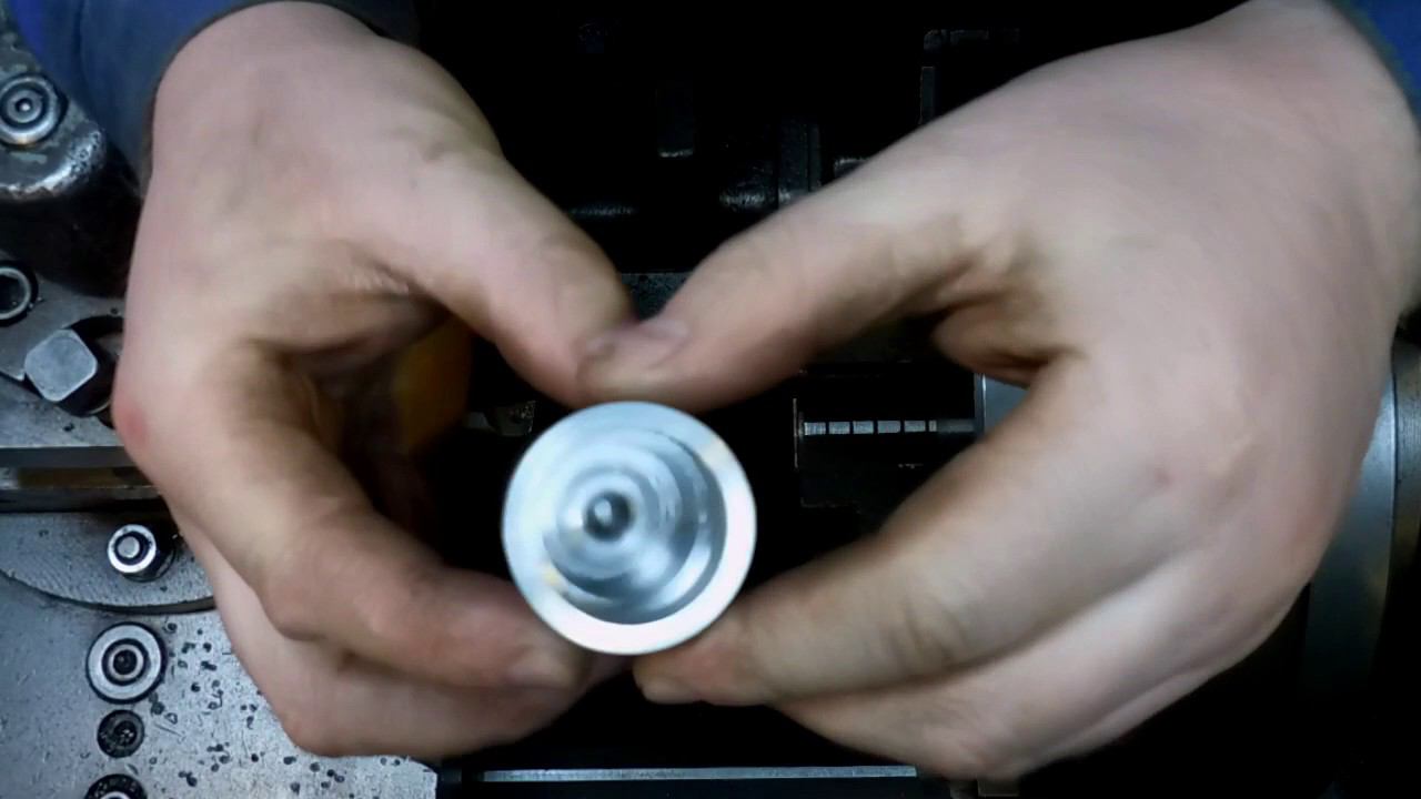 Как сделать внутренний штуцер. Резцы из Китая. смотреть онлайн