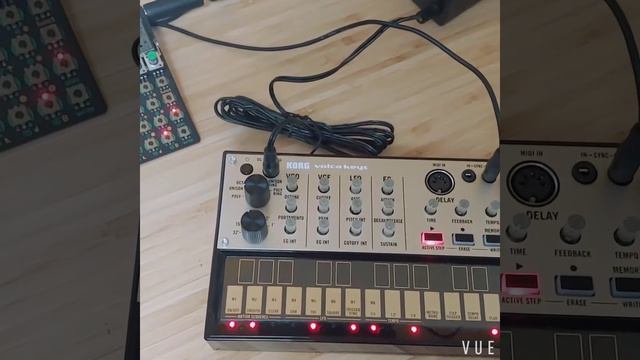 Bedroom Synth Jam #2 / PO-12 song for Baby Jesus / Aramid смотреть онлайн