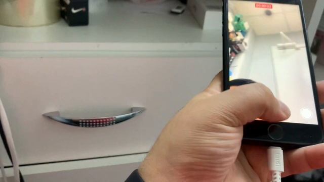 iPhone SE 2020 смотреть онлайн