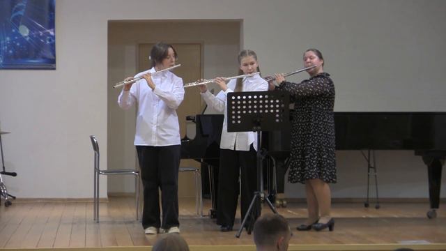 Jingle Bells (трио флейт) Исп. Варвара Талантова, Василиса Сорокина, Светлана Назина ДШИ№1 г.Обнинс смотреть онлайн