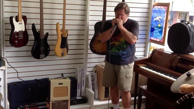 Bill Covington Music Rudy Harmonica Man on Fender Champion 600 5 watt Tube Guitar Amp смотреть онлайн