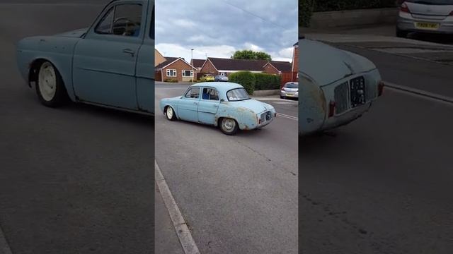 1957 Renault dauphine first drive смотреть онлайн